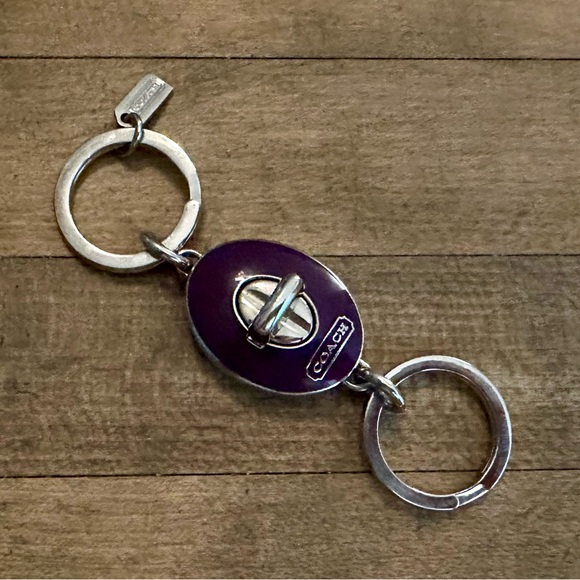 Coach Deep Purple Enamel Oval Valet Keychain Fob Bag Charm - Picture 10 of 11